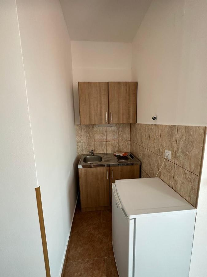 Apartmani Ilic Бечичи Экстерьер фото